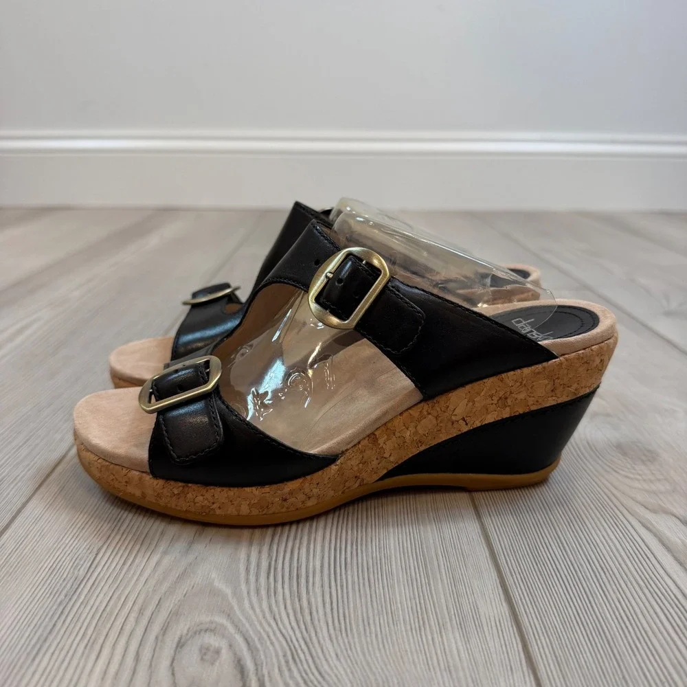 NEW Dansko Carla Black Full Grain Leather Cork Wedge Slide Sandals Size 37 7
